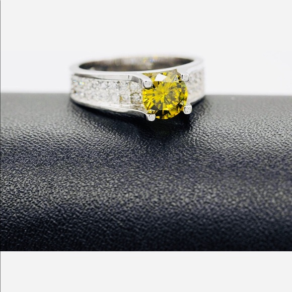 Platinum Plated Round Ring  Cut AAA Cubic Zirconia - Picture 3 of 5